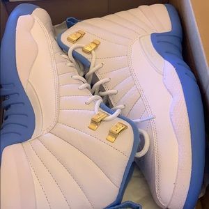 Im selling jordan 12 retro GG university blue size